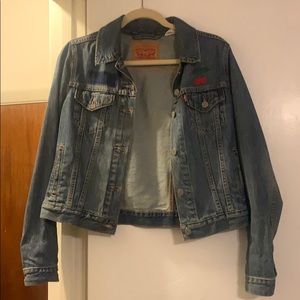 Levi’s denim jacket!